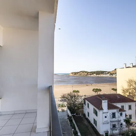 Apartment Infante 1 - A Poucos Metros Da Baia Sao Martinho do Porto